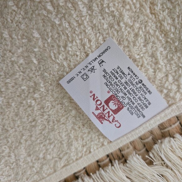 Christmas Theme Hand Towels - Picture 9 of 12